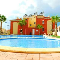 Bungalow in the big city, by the lake, at the seaside in Spain, Comunitat Valenciana, Torrevieja, 77 sq.m.