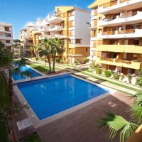 Апартаменты в большом городе, у моря в Испании, Валенсия, Торревьеха, 95 кв.м.