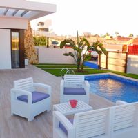 House in the big city, by the lake, at the seaside in Spain, Comunitat Valenciana, Alicante, 112 sq.m.