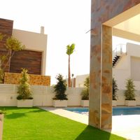 Villa in the big city, at the spa resort, by the lake, at the seaside in Spain, Comunitat Valenciana, Torrevieja, 158 sq.m.