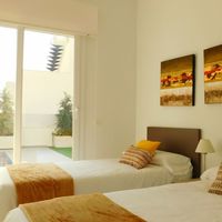 Villa in the big city, at the spa resort, by the lake, at the seaside in Spain, Comunitat Valenciana, Torrevieja, 158 sq.m.