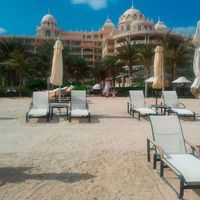 Hotel at the seaside in United Arab Emirates, Dubai, 181 sq.m.