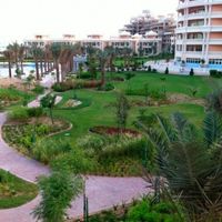 Отель (гостиница) у моря в ОАЭ, Дубаи, 350 кв.м.