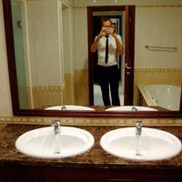 Отель (гостиница) у моря в ОАЭ, Дубаи, 350 кв.м.