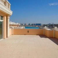 Отель (гостиница) у моря в ОАЭ, Дубаи, 350 кв.м.