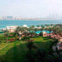Apartment at the seaside in United Arab Emirates, Dubai, 210 sq.m.