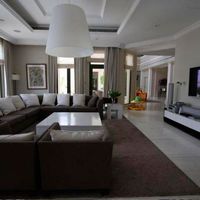 Villa in United Arab Emirates, Dubai, 1300 sq.m.