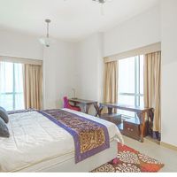 Hotel at the seaside in United Arab Emirates, Dubai, 179 sq.m.