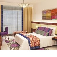 Hotel at the seaside in United Arab Emirates, Dubai, 179 sq.m.