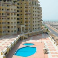 Apartment at the seaside in United Arab Emirates, Ra's al Khaymah, 115 sq.m.