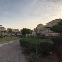 Villa at the seaside in United Arab Emirates, Ra's al Khaymah, 376 sq.m.