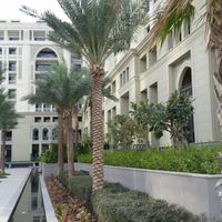 Apartment in United Arab Emirates, Dubai, 464 sq.m.