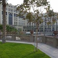 Apartment in United Arab Emirates, Dubai, 462 sq.m.