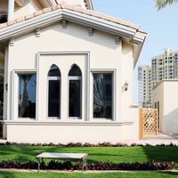 Villa at the seaside in United Arab Emirates, Dubai, 650 sq.m.