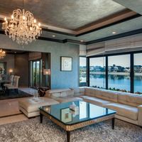 Вилла у моря в ОАЭ, Дубаи, 557 кв.м.