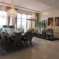 Villa in the suburbs in United Arab Emirates, Dubai, 459 sq.m.