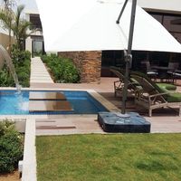 Villa in the suburbs in United Arab Emirates, Dubai, 1039 sq.m.