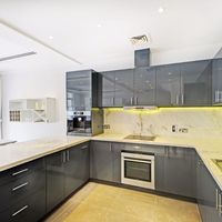 Villa in the suburbs in United Arab Emirates, Dubai, 246 sq.m.