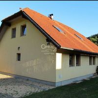 House in the mountains, in the suburbs in Slovenia, Maribor, 238 sq.m.