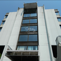 Отель (гостиница) в большом городе в Словении, Крань, 4144 кв.м.