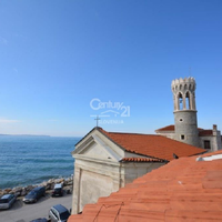House in the big city, at the seaside in Slovenia, Piran, 96 sq.m.