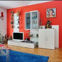 Пентхаус в большом городе, в горах в Словении, Марибор, 76 кв.м.