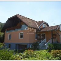 House in the suburbs in Slovenia, Ptuj, 240 sq.m.