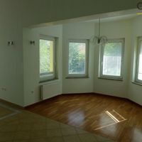 House in the big city, in the mountains in Slovenia, Maribor, 216 sq.m.