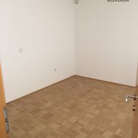 Flat in the suburbs in Slovenia, Maribor, 95 sq.m.