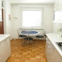 Квартира в большом городе, в горах, у озера в Словении, Блед, 56 кв.м.