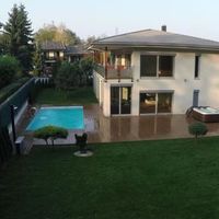 Villa in the big city in Slovenia, Maribor, 228 sq.m.