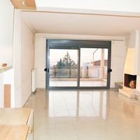 Дом в пригороде в Греции, 200 кв.м.