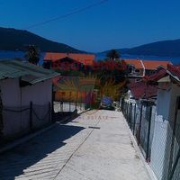 Земельный участок в Черногории, Тиват, Радовичи