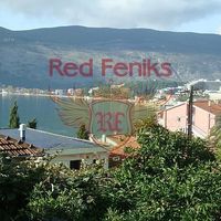Flat in Montenegro, Herceg Novi, Herceg-Novi, 75 sq.m.