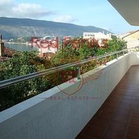 Flat in Montenegro, Herceg Novi, Herceg-Novi, 75 sq.m.