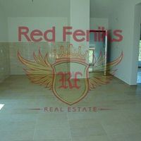 Flat in Montenegro, Tivat, Radovici, 75 sq.m.