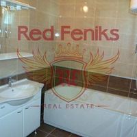 Flat in Montenegro, Tivat, Radovici, 75 sq.m.