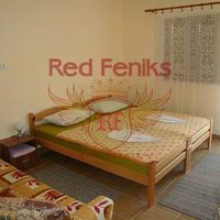 Other commercial property in Montenegro, Tivat, Radovici, 167 sq.m.