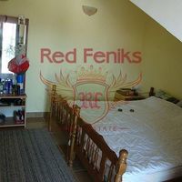 Other commercial property in Montenegro, Tivat, Radovici, 167 sq.m.