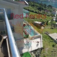 Flat in Montenegro, Kotor, 117 sq.m.