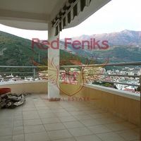 Flat in Montenegro, Budva, 137 sq.m.