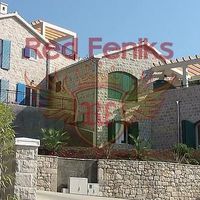 Flat in Montenegro, Herceg Novi, Herceg-Novi, 83 sq.m.