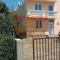 Дом в Черногории, Бар, 240 кв.м.