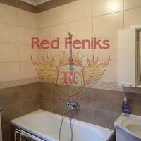 Flat in Montenegro, Tivat, 81 sq.m.