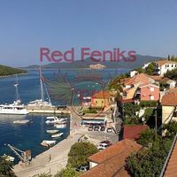 Flat in Montenegro, Tivat, Radovici, 157 sq.m.