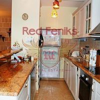 Flat in Montenegro, Tivat, Radovici, 157 sq.m.