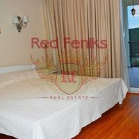 Flat in Montenegro, Tivat, Radovici, 157 sq.m.