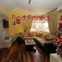 Квартира в Черногории, Бар, 124 кв.м.