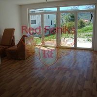 Flat in Montenegro, Herceg Novi, Herceg-Novi, 85 sq.m.