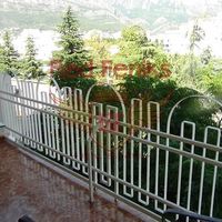 Квартира в Черногории, Бар, 99 кв.м.